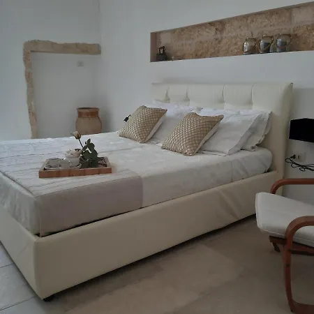 Trullo-facci Te Rosa 公寓